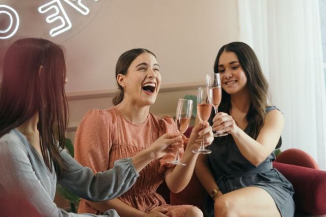 Soirée Mardis de Margot avec champagne rosé Laurent-Perrier Les Mardis de Margot, saison 4 : nouvelles adresses, même champagne rosé
