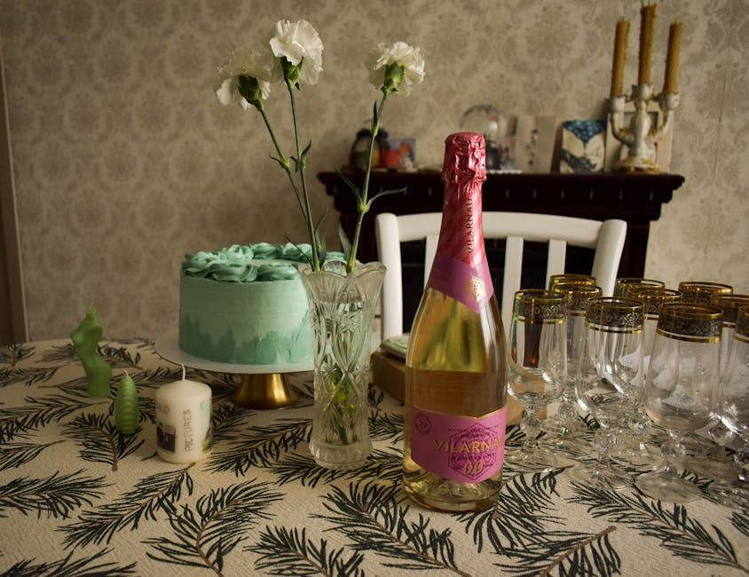 Sanderson London Mad Hatter Tea : champagne rosé Laurent-Perrier