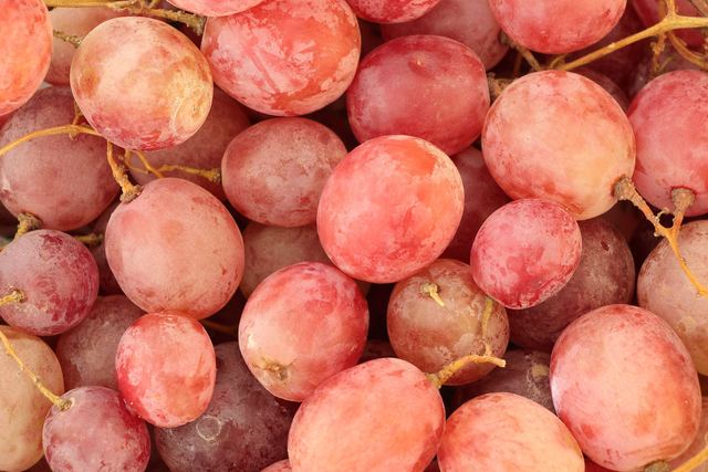 Saignée ou assemblage, les deux façons de faire un champagne rosé Saignée ou assemblage, les deux façons de faire un champagne rosé