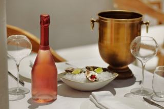 Accord mets et champagne rosé, de l'apéritif au dessert